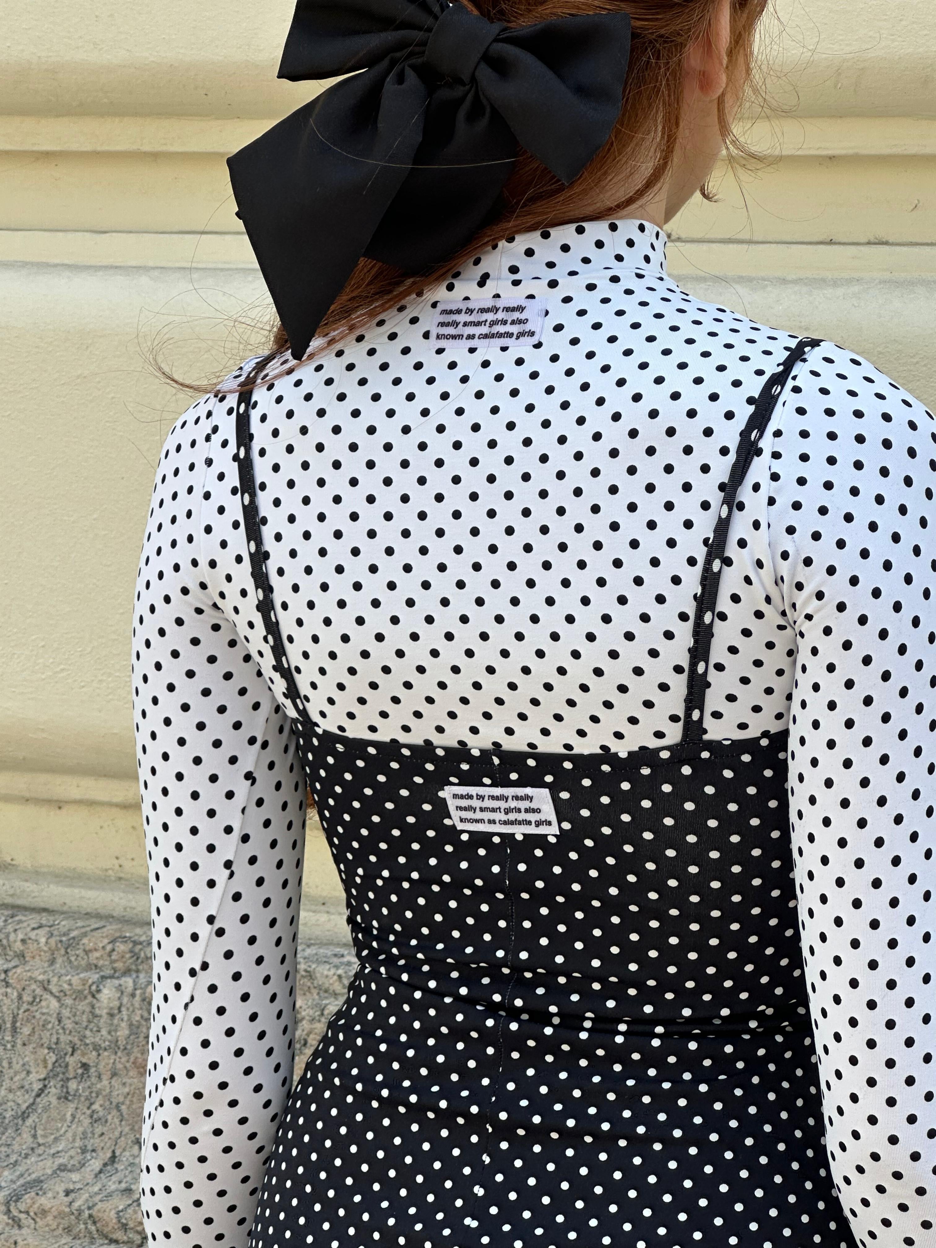 blusa segunda pele poá